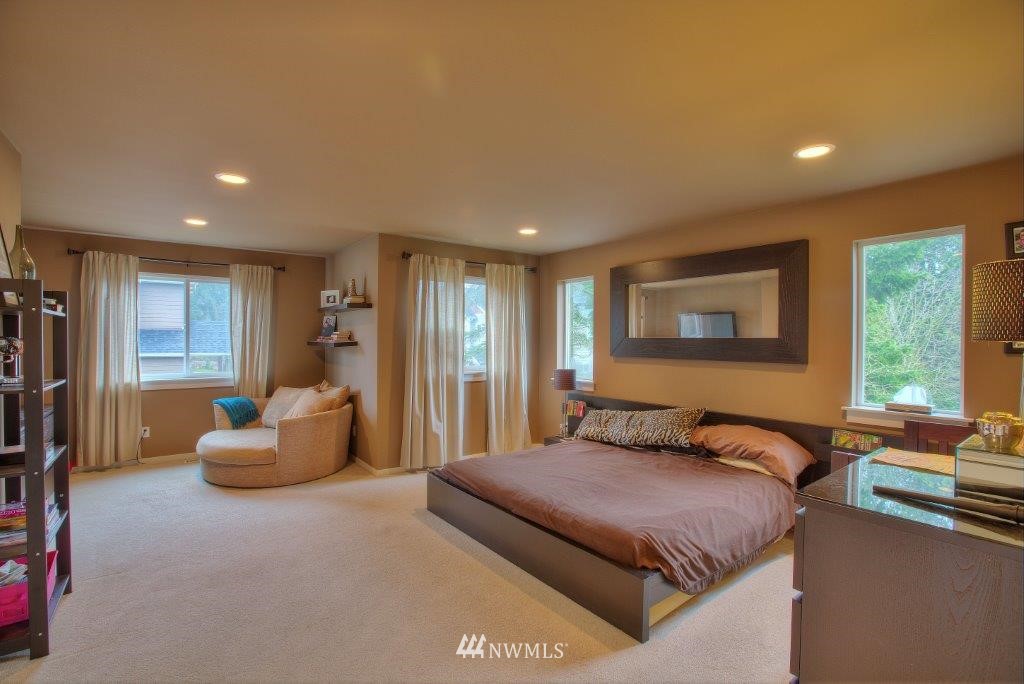 321 204th Place Southeast Bothell, WA 98012 - Photo 7 of 14