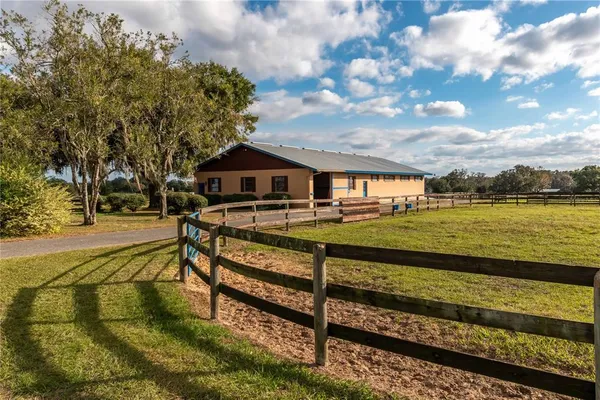 $4,900,000 | 5100 West Highway 329, Reddick, FL 32686