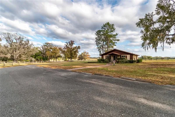 $4,900,000 | 5100 West Highway 329, Reddick, FL 32686