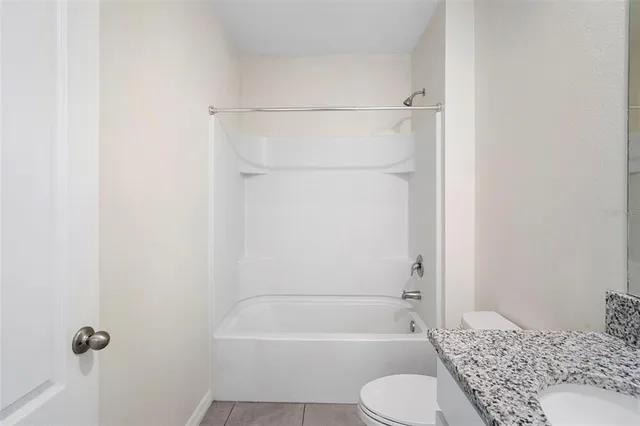 $2,500 | 763 Lazio Circle, DeBary, FL 32713