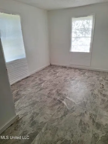 $25,000 | 2017 Michigan Street, Greenville, MS 38703