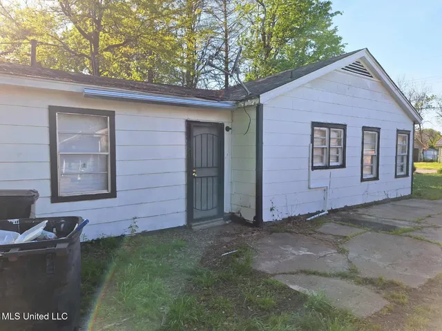 $25,000 | 2017 Michigan Street, Greenville, MS 38703