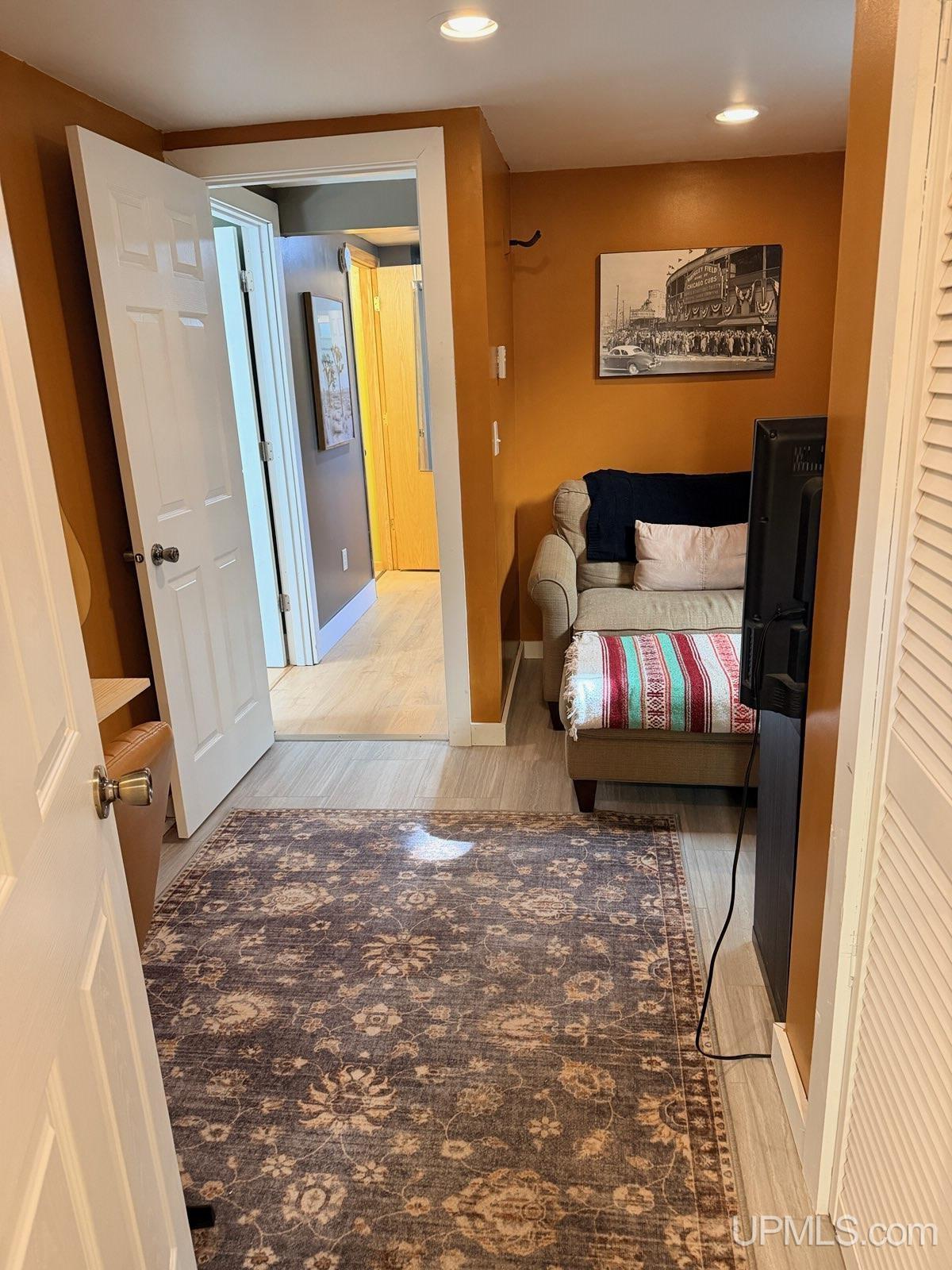 340 Mesnard Street Marquette, MI 49855 - Photo 21 of 36
