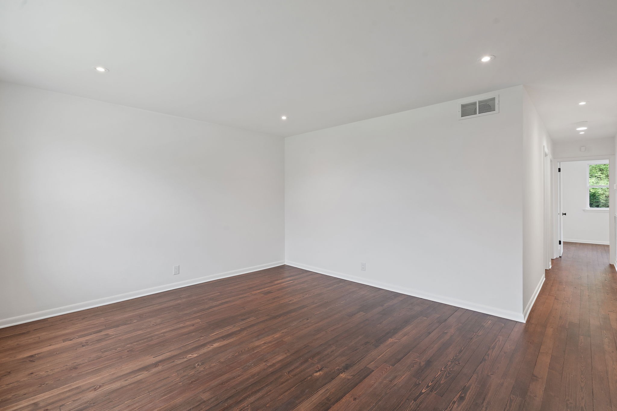 242 Edgemeade Drive Madison, TN 37115 - Photo 4 of 25