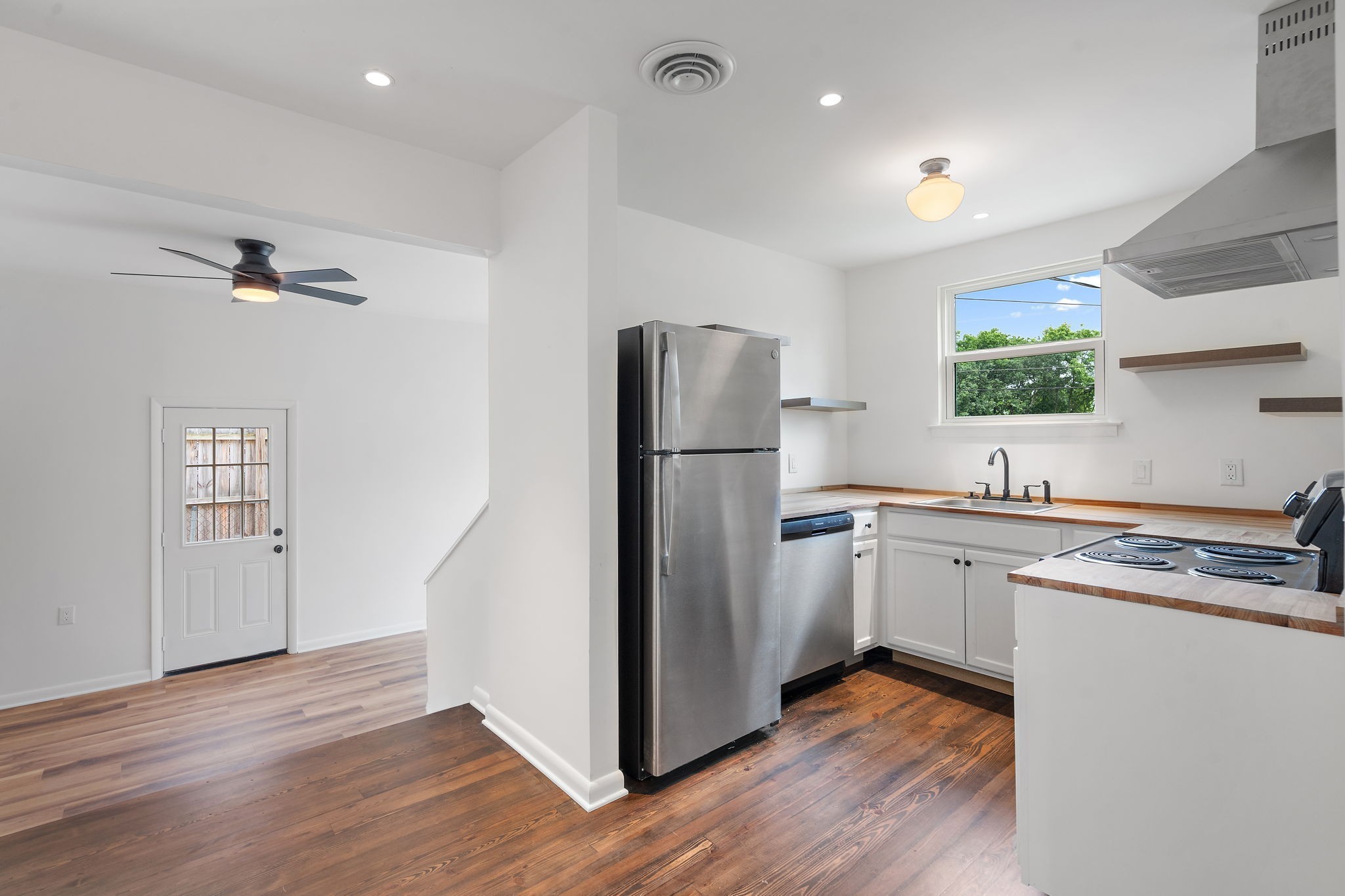 242 Edgemeade Drive Madison, TN 37115 - Photo 6 of 25