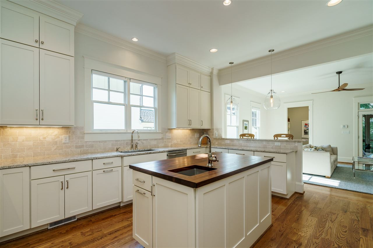 516 Peebles Street Raleigh, NC 27608 - Photo 12 of 30 Photo 12
