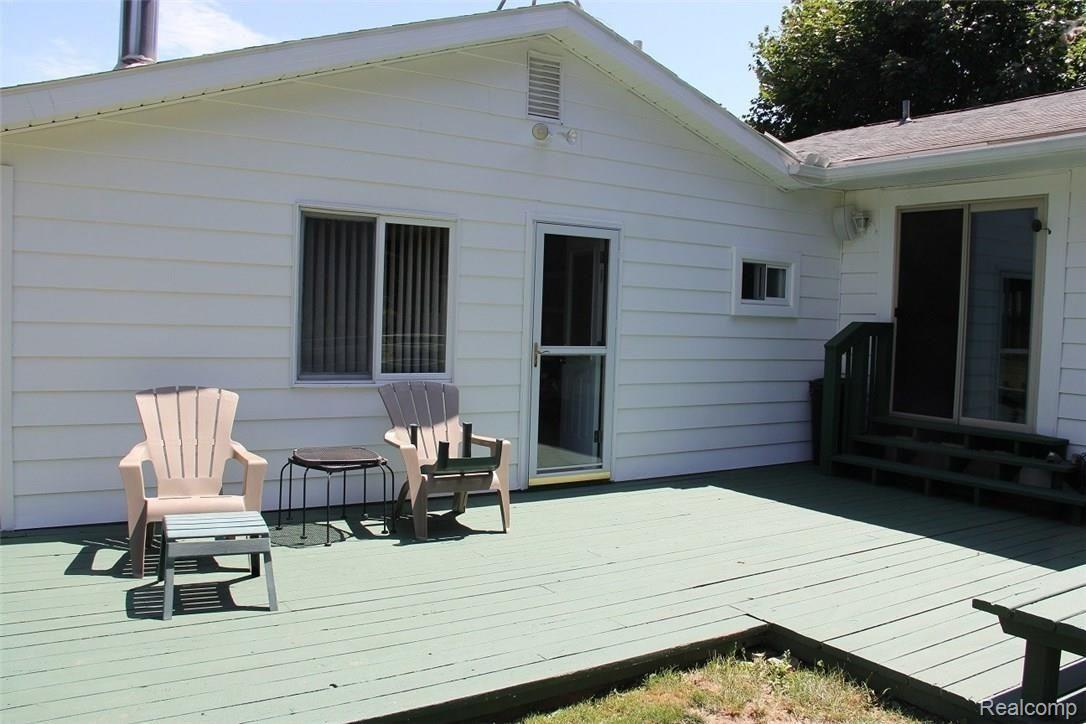 9732 Van Buren Road Fowlerville, MI 48836 - Photo 14 of 18 14.JPG