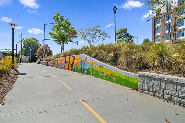 $575,000 | 5139 Peachtree Road, Chamblee, GA 30341