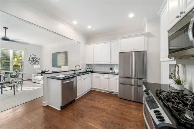 $575,000 | 5139 Peachtree Road, Chamblee, GA 30341