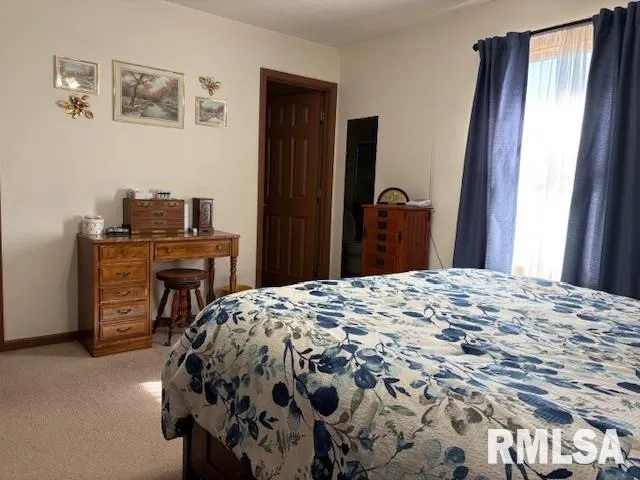 $224,900 | 710 West Dean Street, Virden, IL 62690