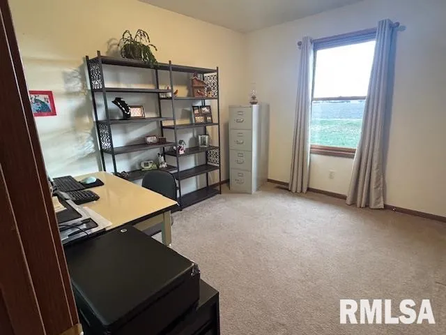 $224,900 | 710 West Dean Street, Virden, IL 62690