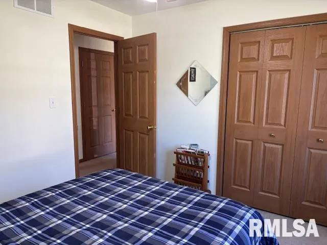 $224,900 | 710 West Dean Street, Virden, IL 62690