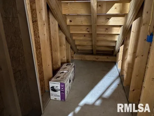 $224,900 | 710 West Dean Street, Virden, IL 62690