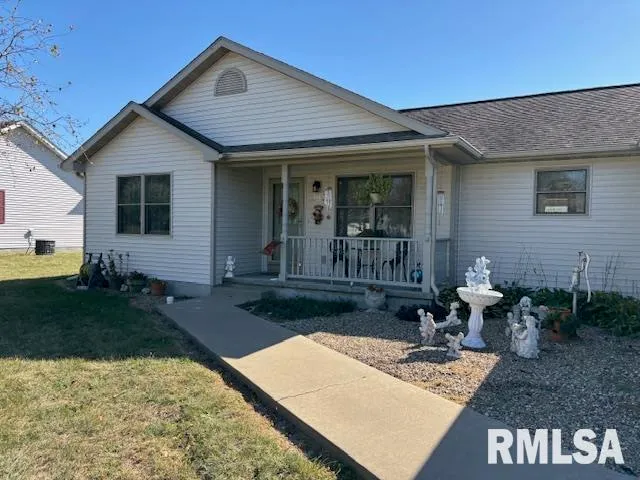 $224,900 | 710 West Dean Street, Virden, IL 62690