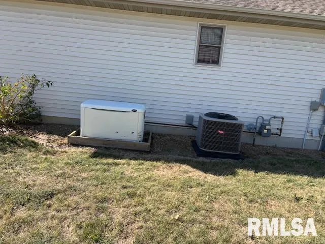 $224,900 | 710 West Dean Street, Virden, IL 62690