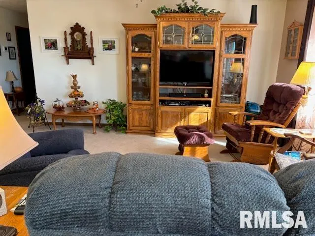 $224,900 | 710 West Dean Street, Virden, IL 62690