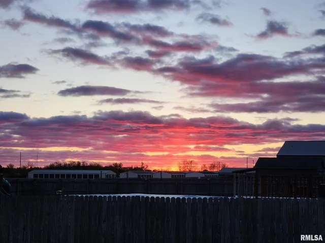 $202,000 | 710 West Dean Street, Virden, IL 62690