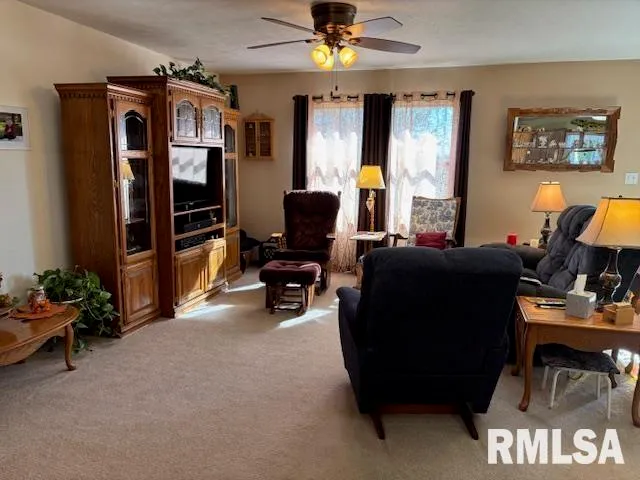 $224,900 | 710 West Dean Street, Virden, IL 62690