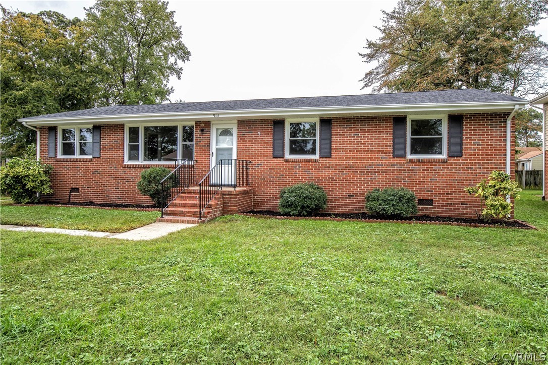 913 Yorkshire Road Colonial Heights, VA 23834 - Photo 1 of 26 Home "Ownership" begins here...Welcome to 913 York