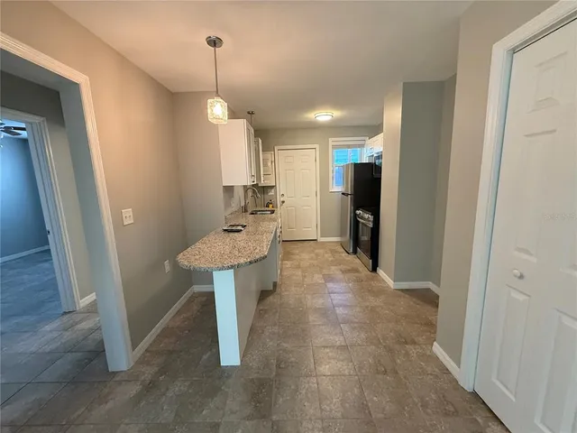 $1,950 | 13047 Gulf Boulevard, Unit 2, Madeira Beach, FL 33708