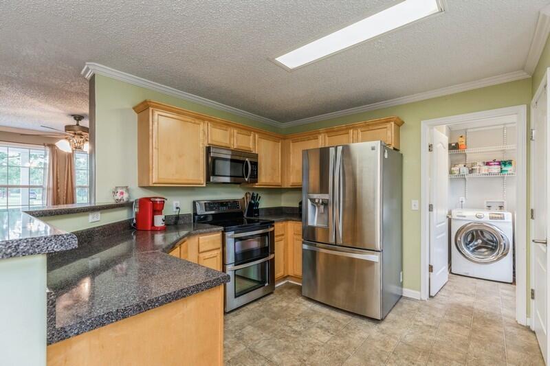 4007 Randi Road Crestview, FL 32539 - Photo 12 of 36 12_4007RandiRd_2018_FlexMLS800x600_800x6
