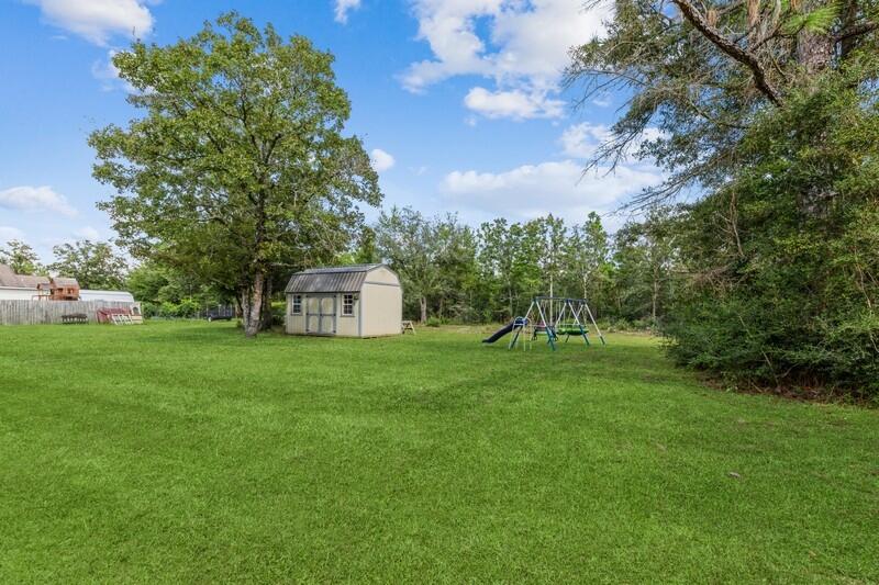 4007 Randi Road Crestview, FL 32539 - Photo 3 of 36 34_4007RandiRd_2049_FlexMLS800x600_800x6