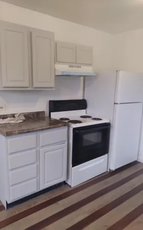 $284,900 | 1828-1826 Horeb Avenue, Zion, IL 60099