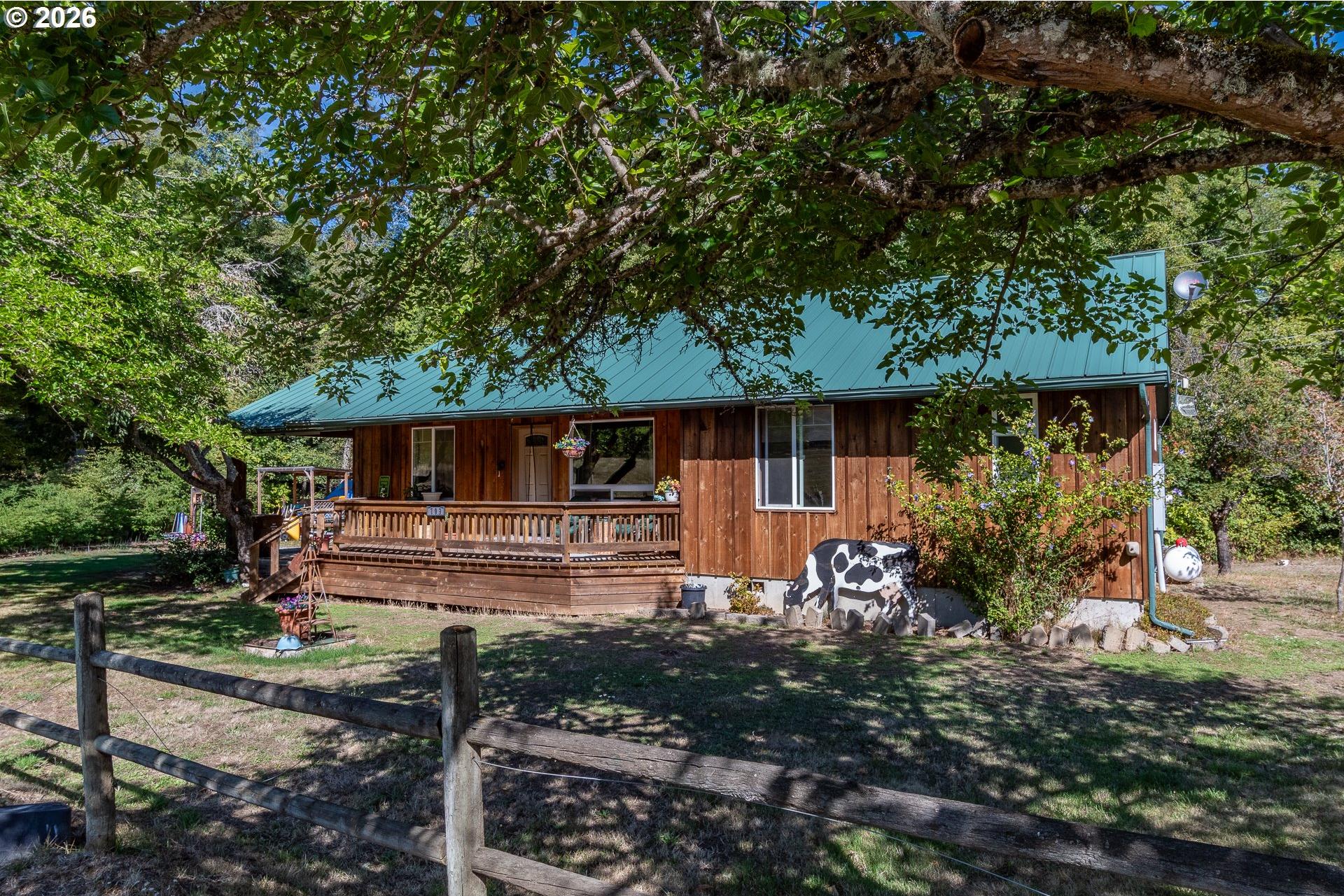 709 Ash Creek Road Riddle, OR 97469 - Photo 2 of 48 Gallery Image 2