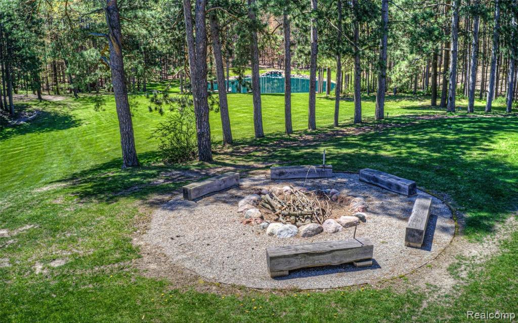 5820 Hempstead Road Metamora, MI 48455 - Photo 4 of 73