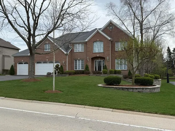 $695,000 | 3621 Bunker Hill Drive, Algonquin, IL 60102