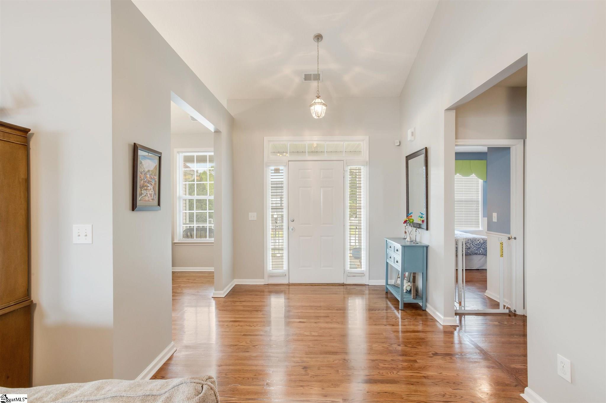 1 Corey Way Travelers Rest, SC 29690 - Photo 4 of 19 Gallery Image 4