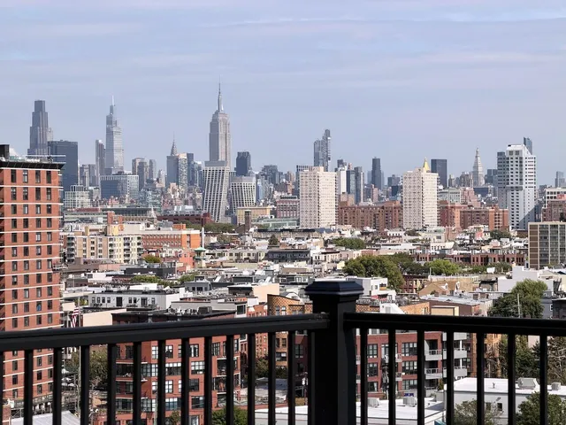 $6,000 | 126 Ogden Avenue, Unit 3, Jersey City, NJ 07307