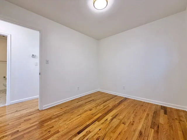 $6,000 | 126 Ogden Avenue, Unit 3, Jersey City, NJ 07307