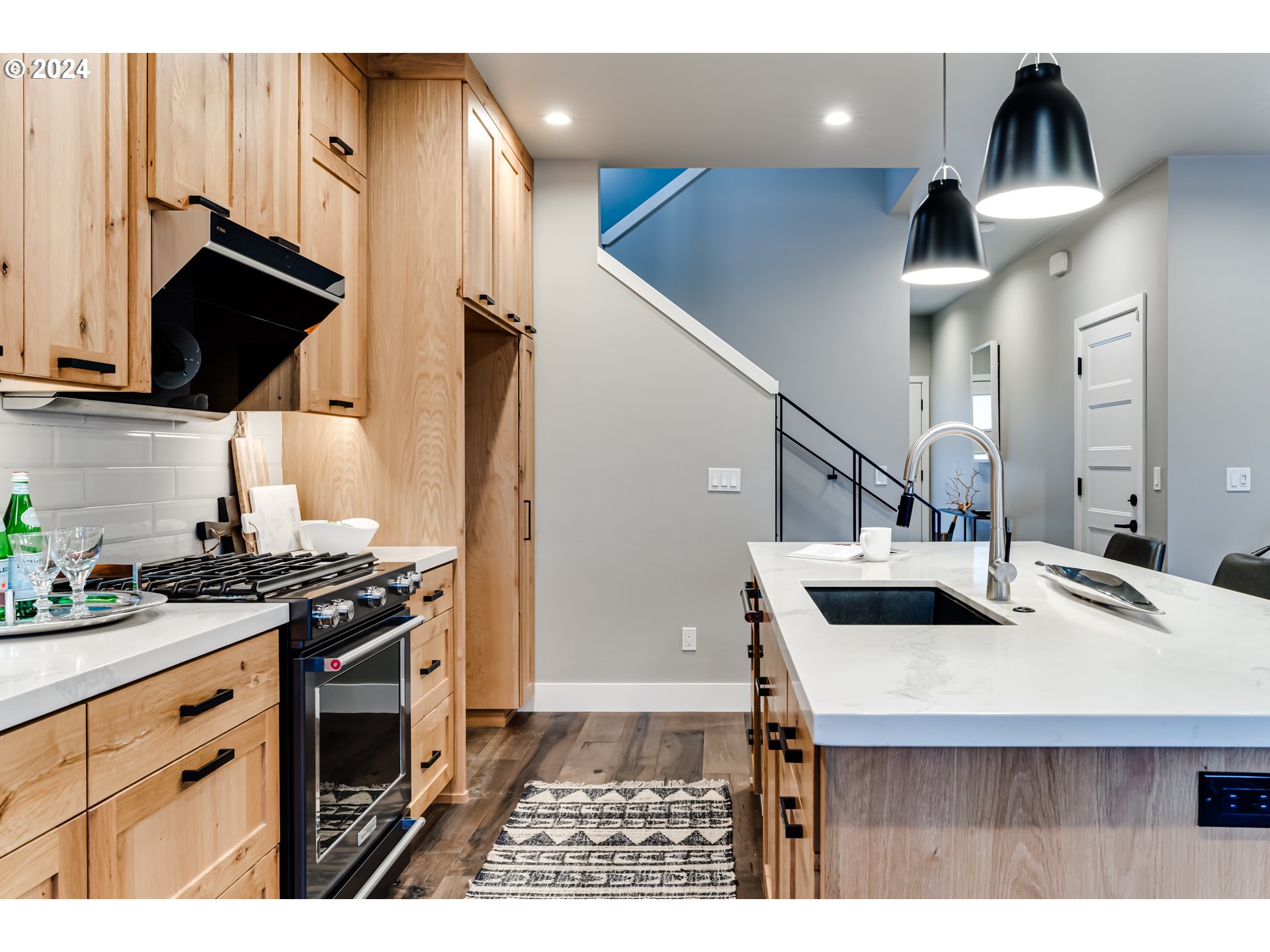 1915 Elkhorn Drive Eugene, OR 97408 - Photo 12 of 47