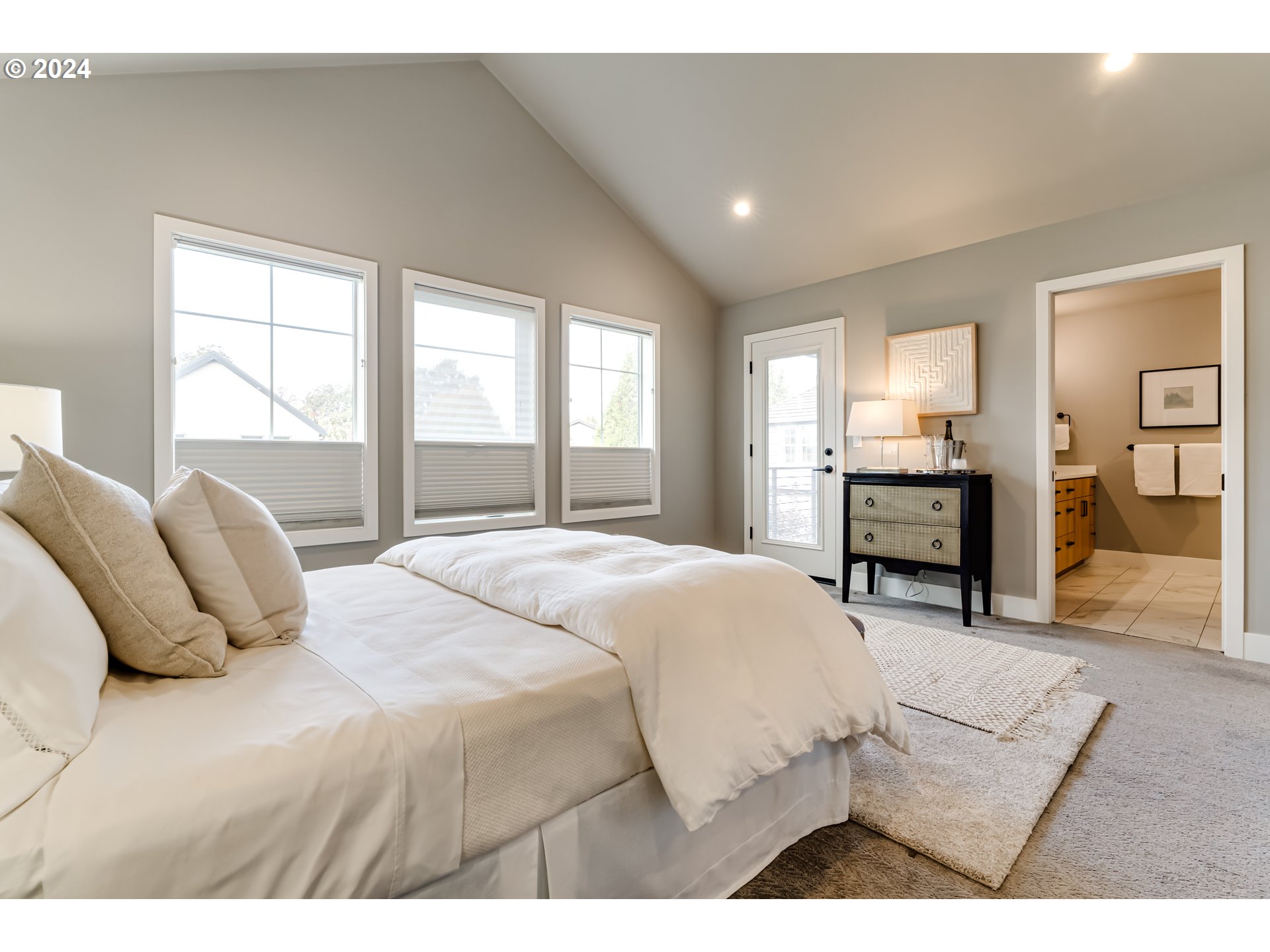 1915 Elkhorn Drive Eugene, OR 97408 - Photo 37 of 47