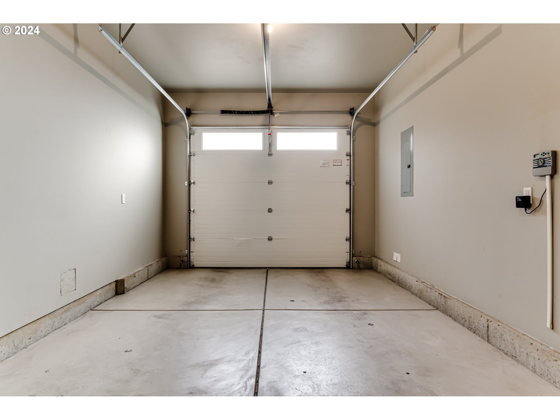 1915 Elkhorn Drive Eugene, OR 97408 - Photo 42 of 47