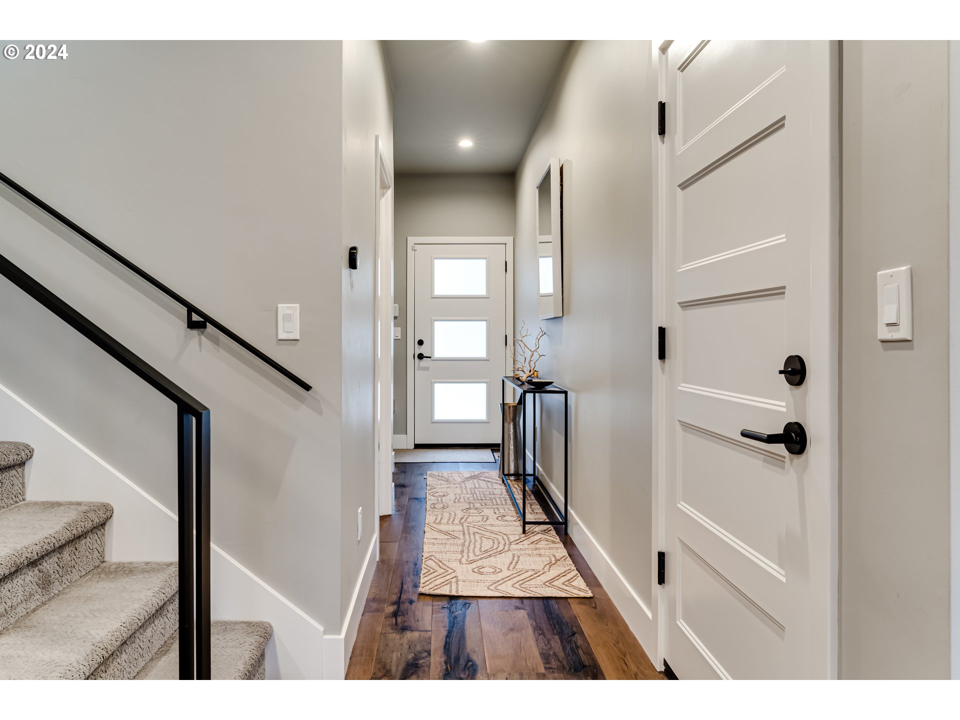 1915 Elkhorn Drive Eugene, OR 97408 - Photo 5 of 47