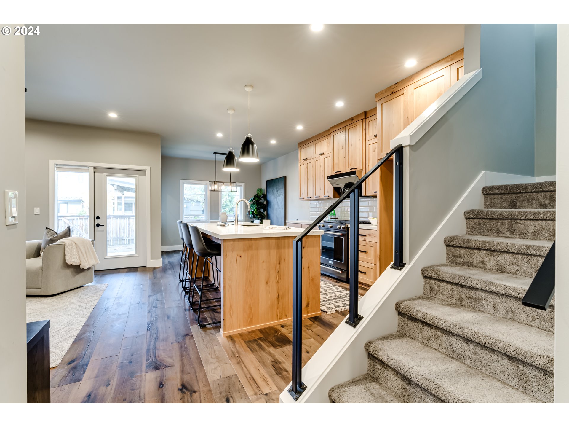 1915 Elkhorn Drive Eugene, OR 97408 - Photo 7 of 47