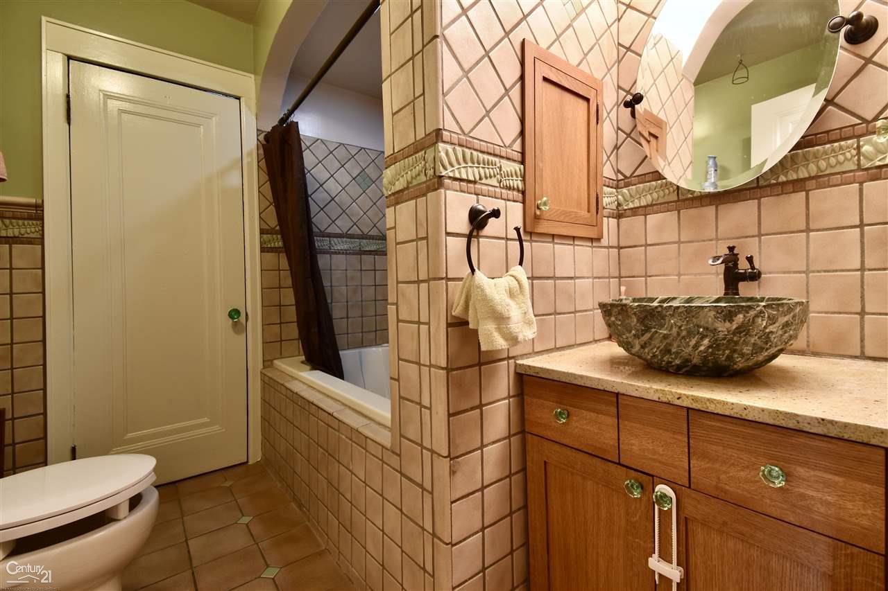 826 Barrington Road Grosse Pointe Park, MI 48230 - Photo 22 of 31