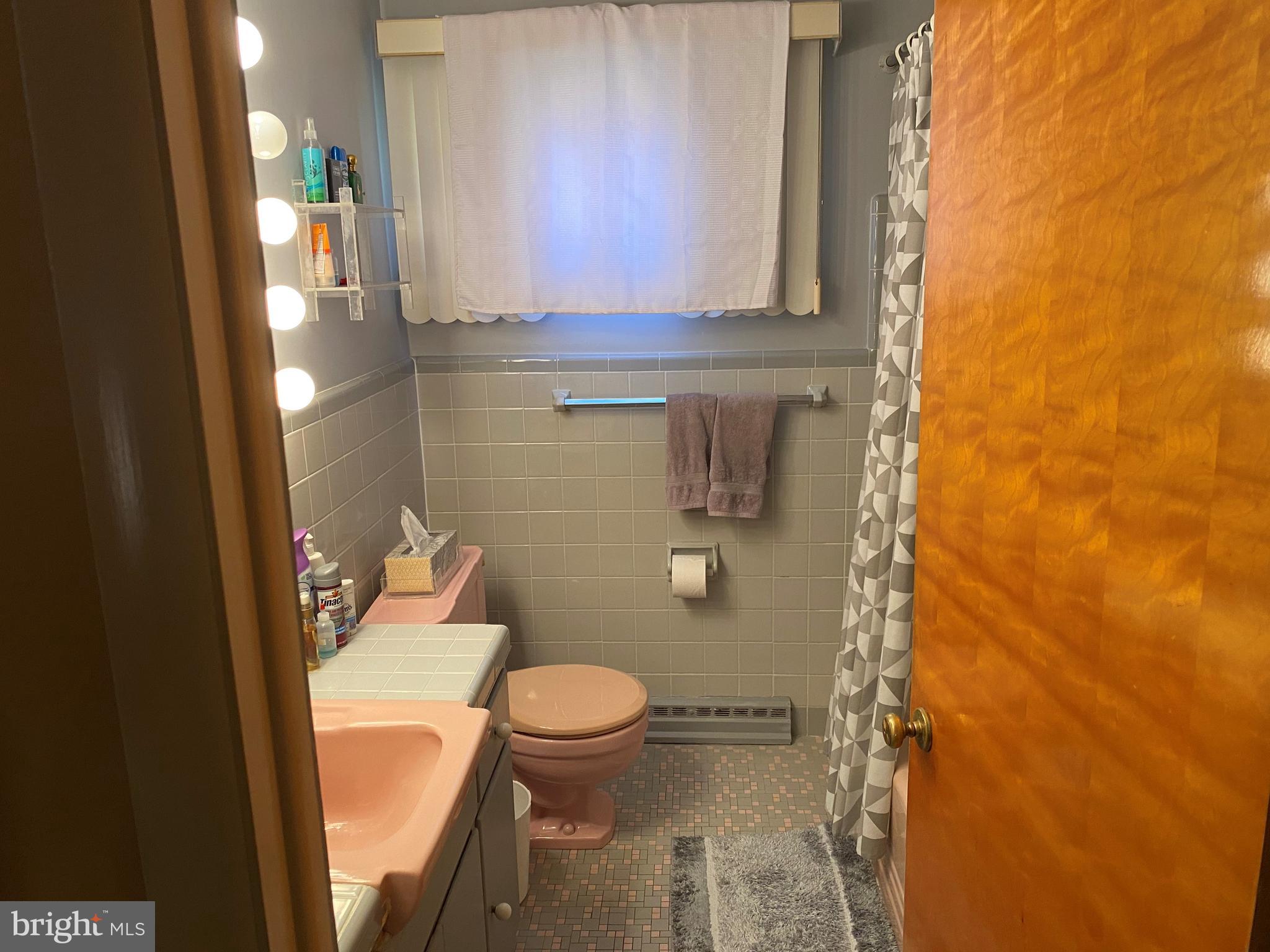 1909 Lorraine Road Reading, PA 19604 - Photo 17 of 26 Gallery Image 17