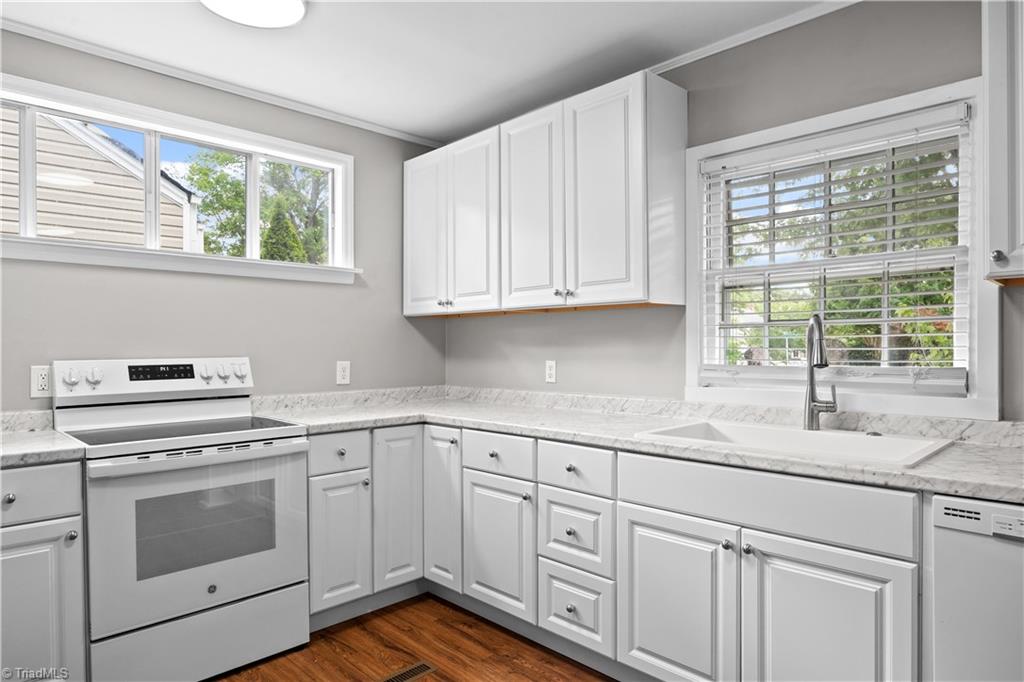 1814 Independence Road Greensboro, NC 27408 - Photo 16 of 47