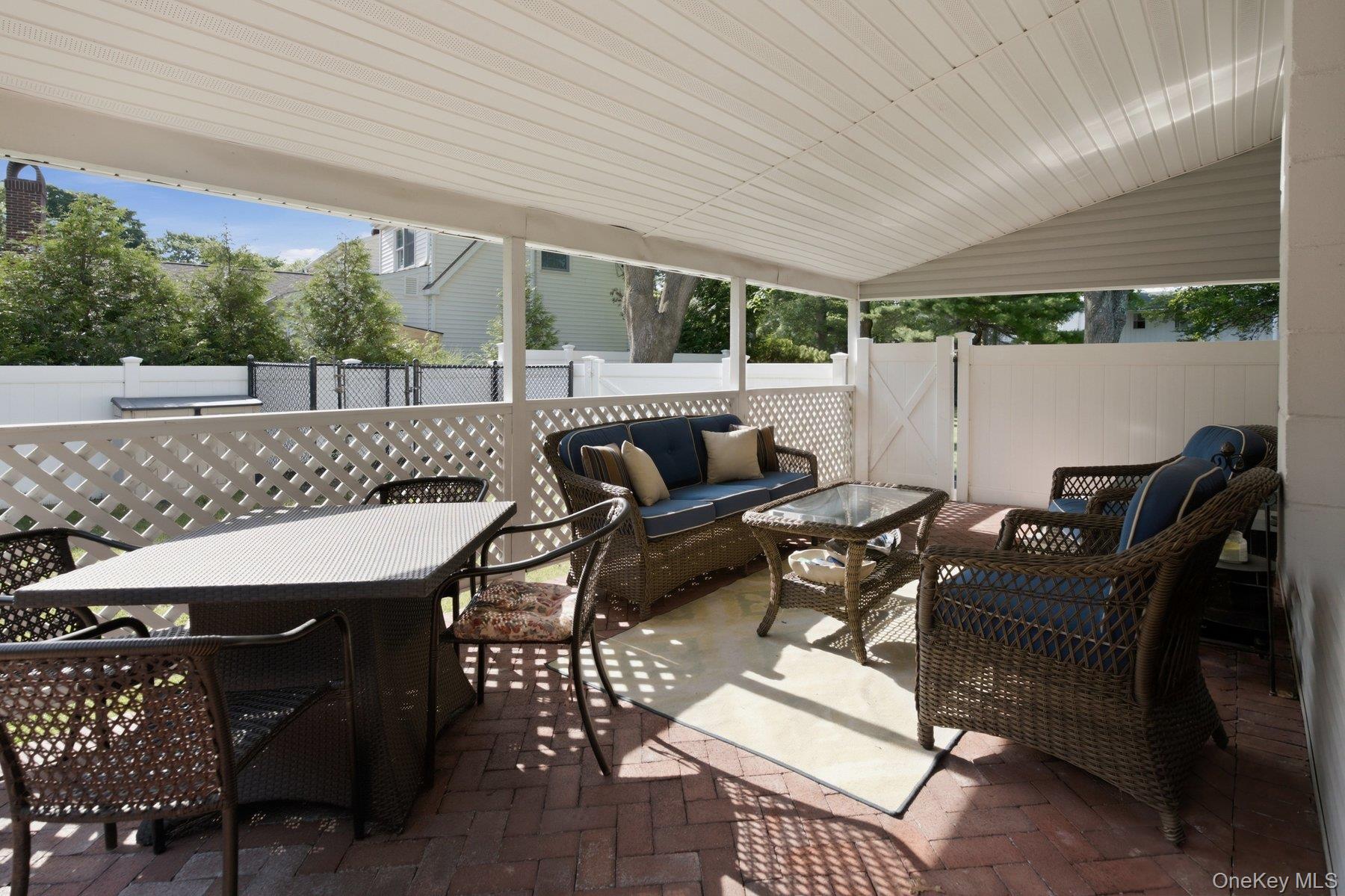 830 Terry Road Hauppauge, NY 11788 - Photo 8 of 27