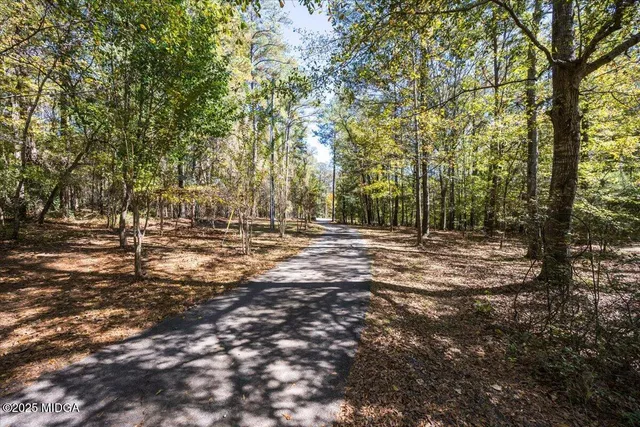 $329,900 | 337 Searcy Drive, Juliette, GA 31046