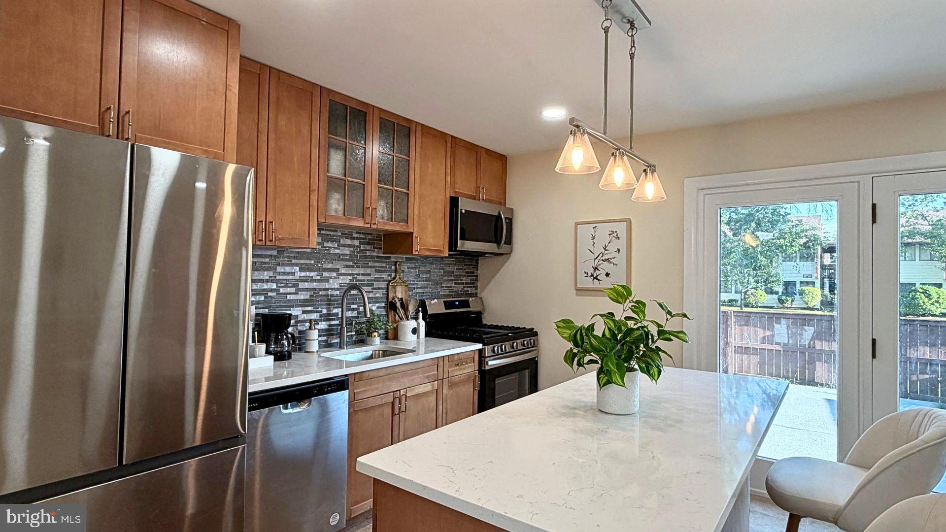 370 Bolton Road Hightstown, NJ 08520 - Photo 8 of 24 Gallery Image 8