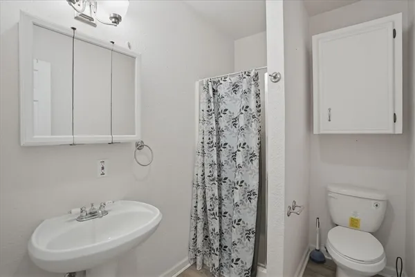 $258,000 | 1601 Owens Avenue, Three Rivers, TX 78071