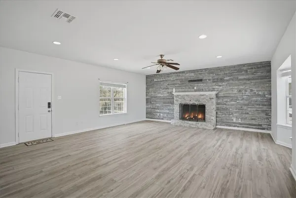 $258,000 | 1601 Owens Avenue, Three Rivers, TX 78071