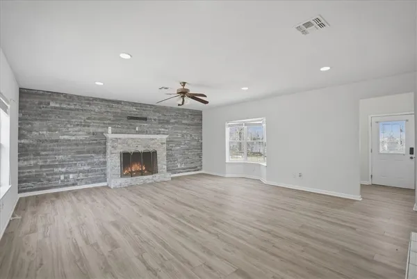 $258,000 | 1601 Owens Avenue, Three Rivers, TX 78071