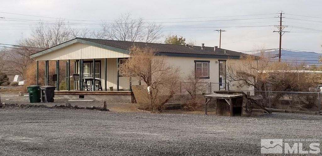 1360 Ricci Lane Fernley, NV 89408 - Photo 4 of 25 Photo 4