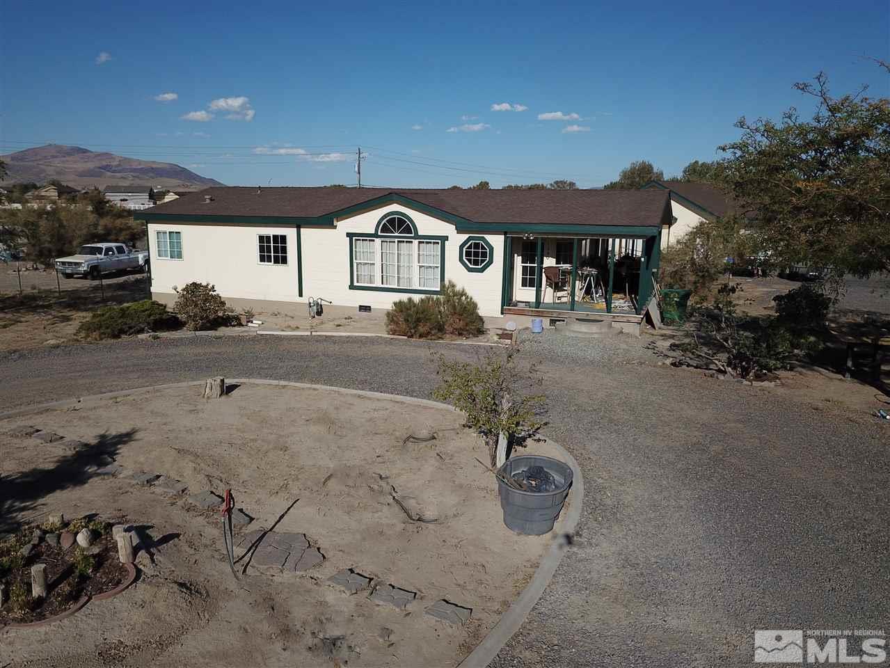 1360 Ricci Lane Fernley, NV 89408 - Photo 6 of 25 Photo 6