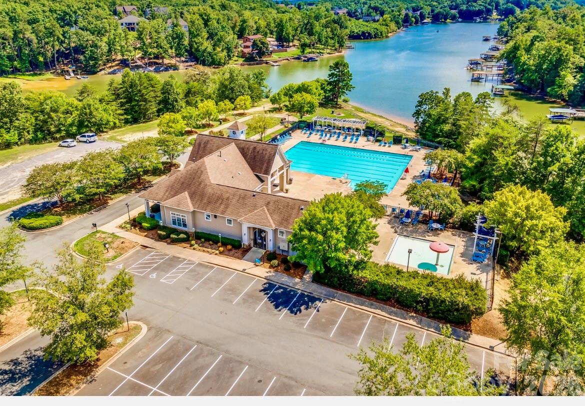 7218 Cascading Pines Drive Tega Cay, SC 29708 - Photo 35 of 47